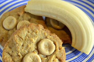 Nutritious Delight: Wholesome Peanut Butter Banana Cookies