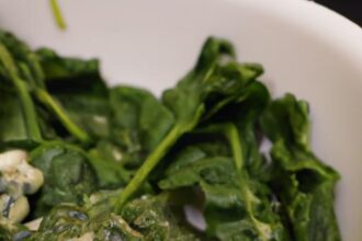 Creamy Vegan Spinach & Artichoke Dip: A Healthy Twist