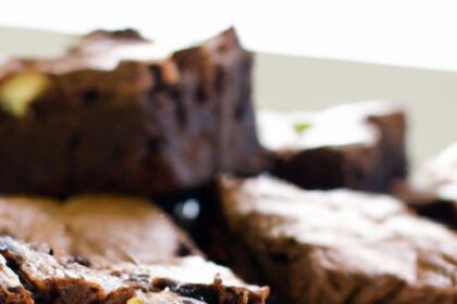 Decadent Greek Yogurt Brownies: A Healthier Indulgence